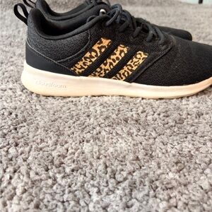 Adidas Cloudfoam Sneakers Womens 8 Black Leopard Stripe Running Shoes Comfort